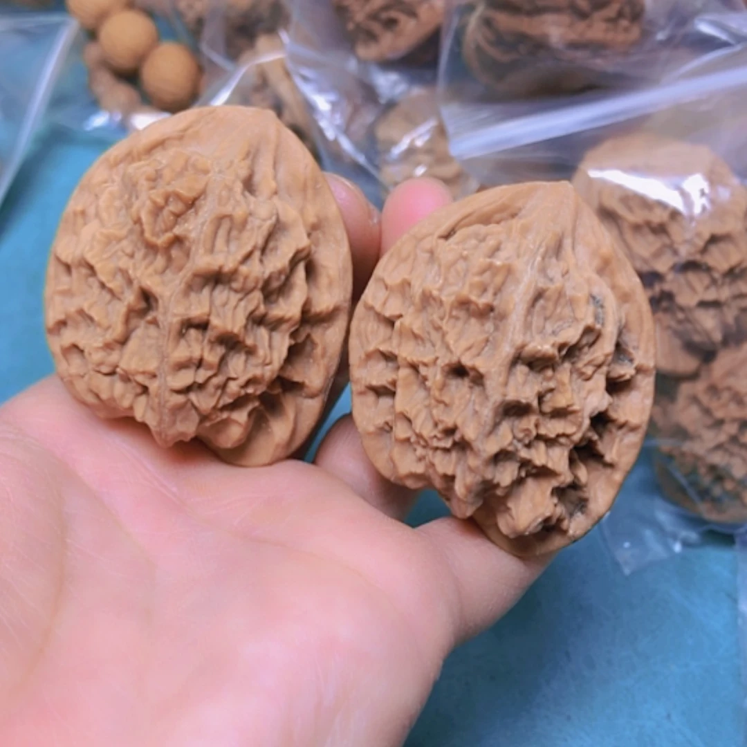 【闪购商品】摆件核桃41龙鳞天残脚修尖出油