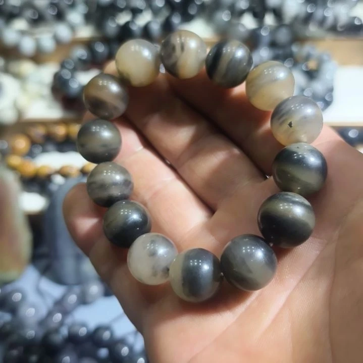 石英岩玉手链未镶嵌