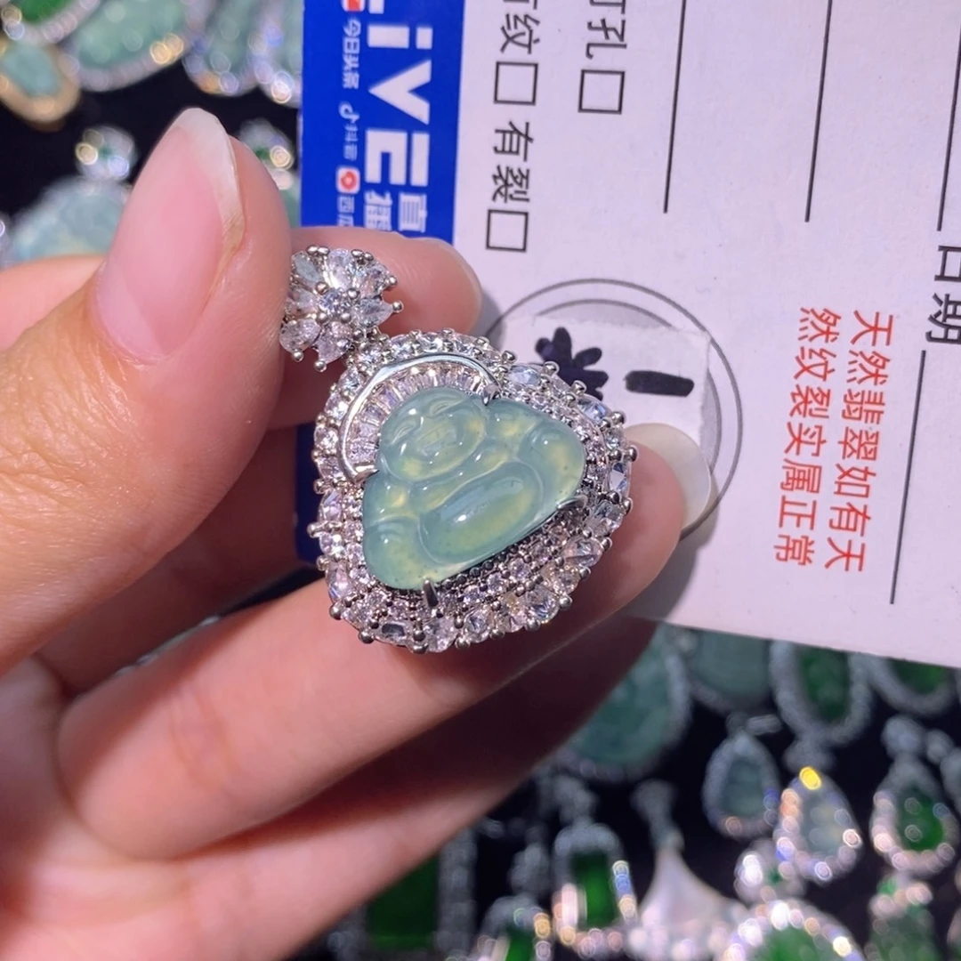 翡翠未镶嵌颈饰天然