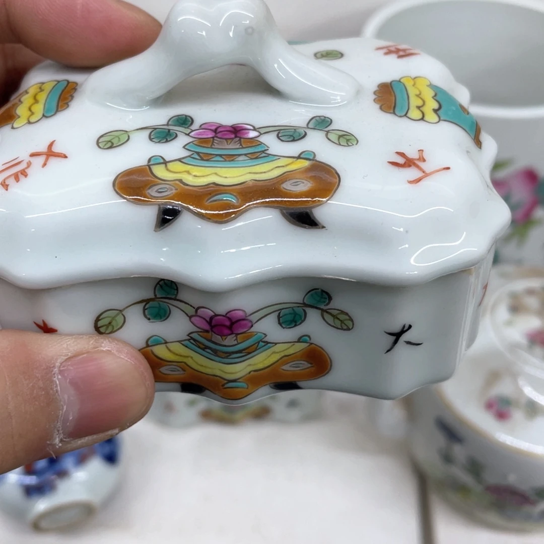 摆件手绘陶瓷作品欣赏