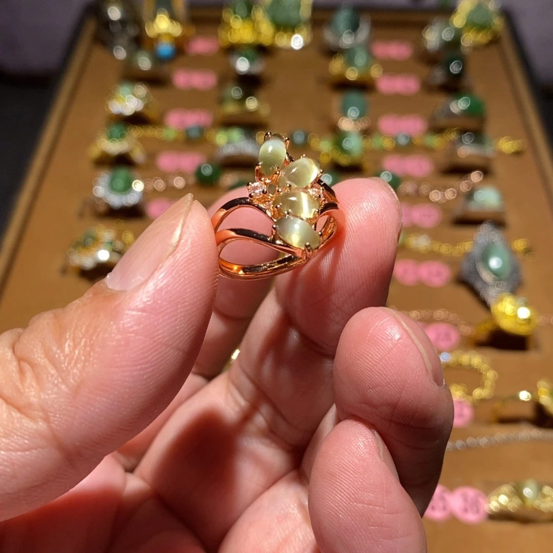 和田玉（碧玉）戒指未镶嵌