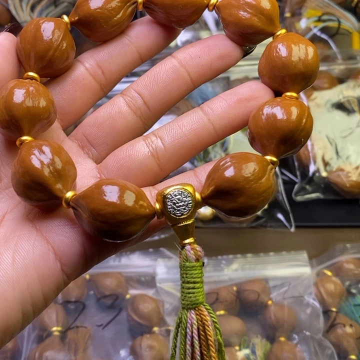 橄榄核摆件橄榄68/2.1