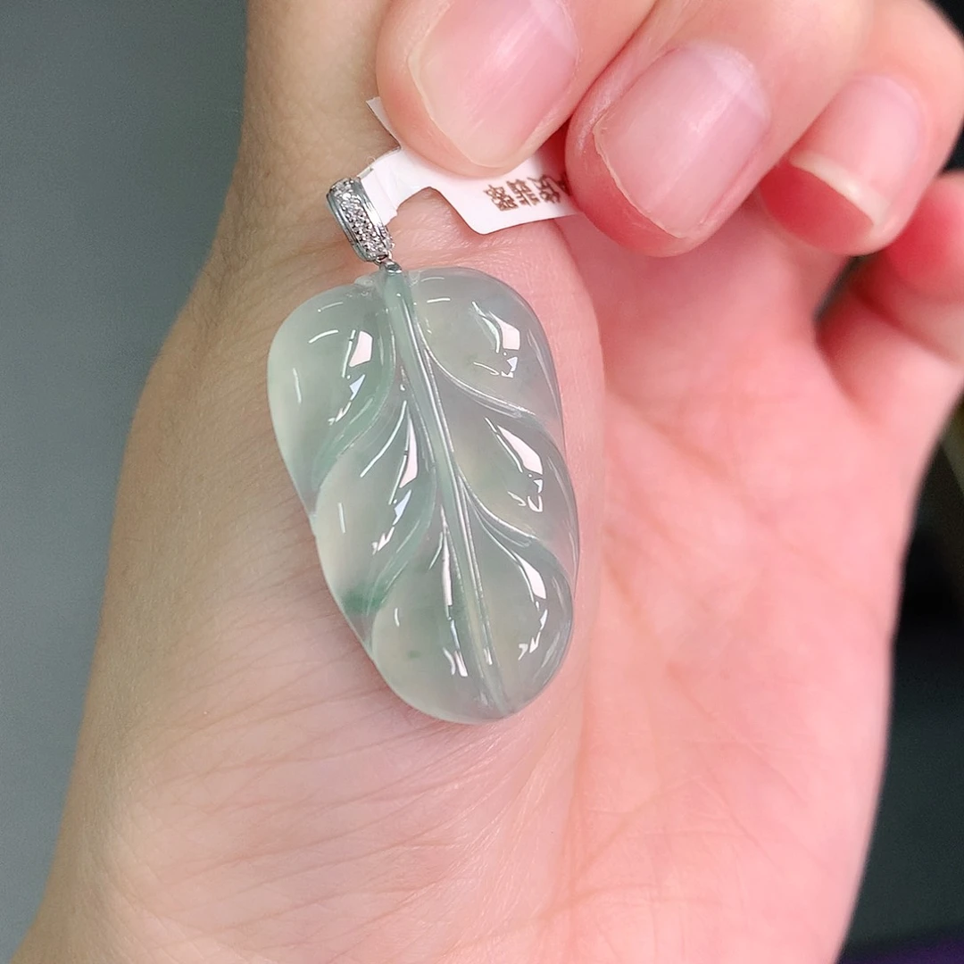 翡翠18K金镶嵌颈饰冰晴飘彩叶28、18、4.2