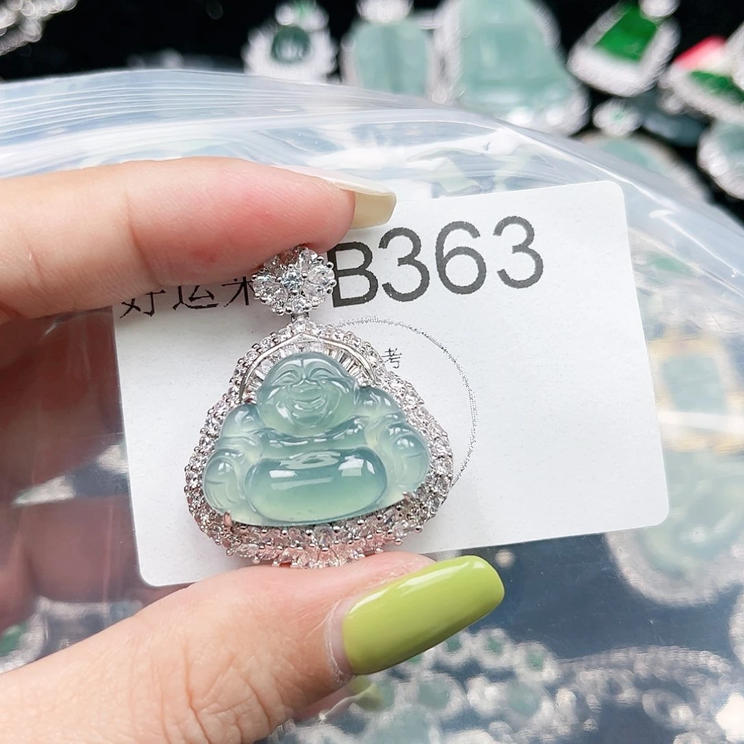 翡翠颈饰未镶嵌翡翠363