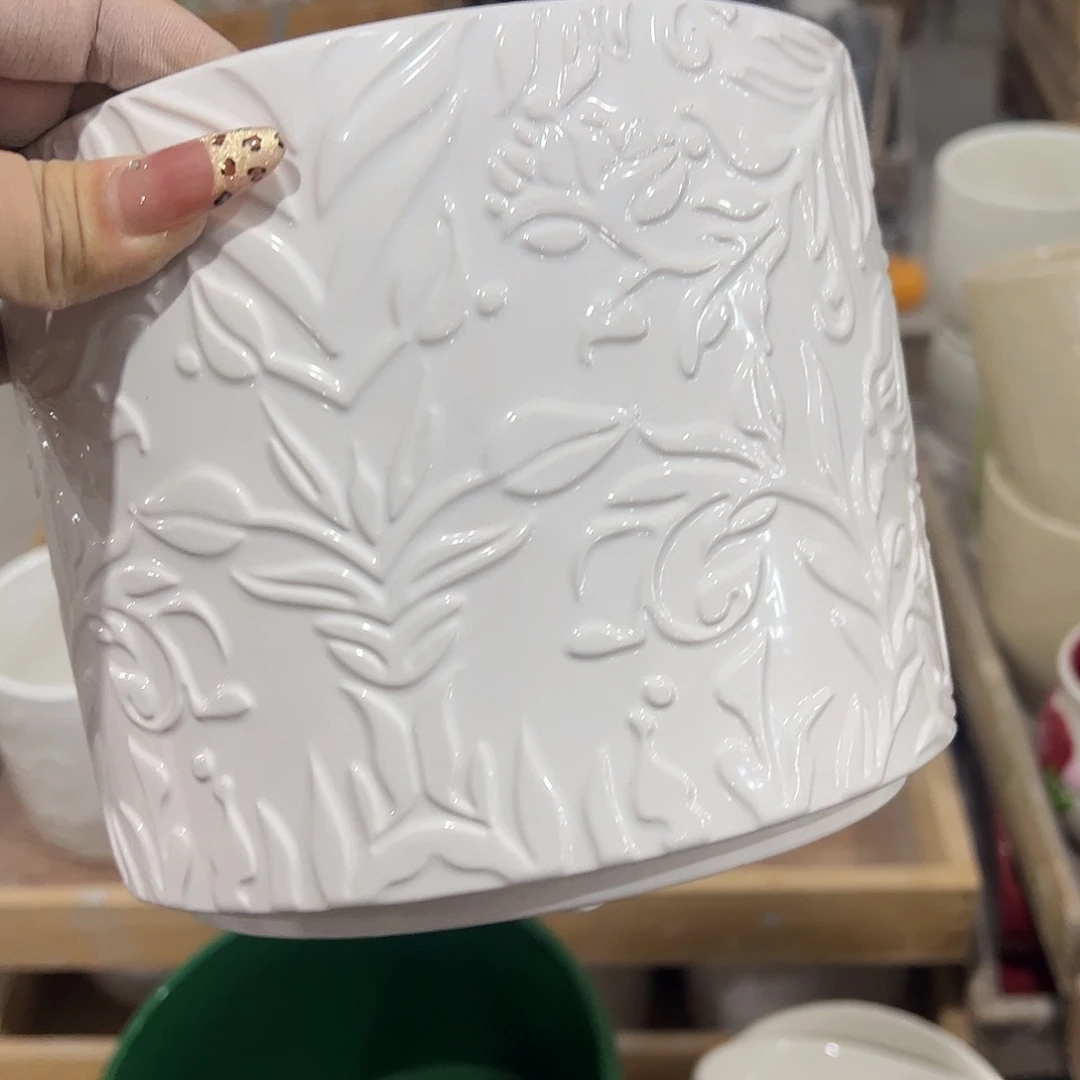 有孔陶瓷花盆，满10米包邮发货