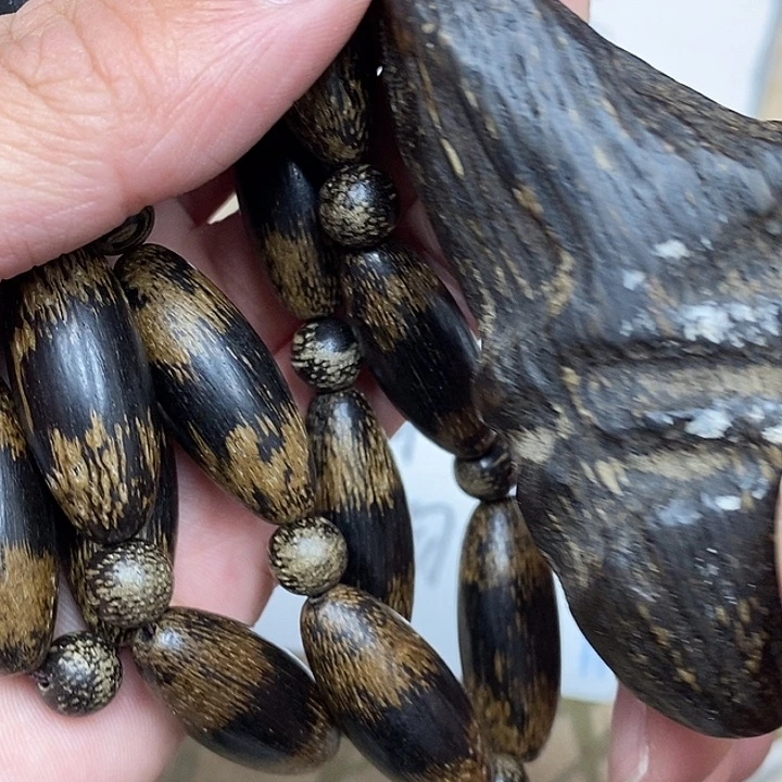 沉香香囊沉香虫漏