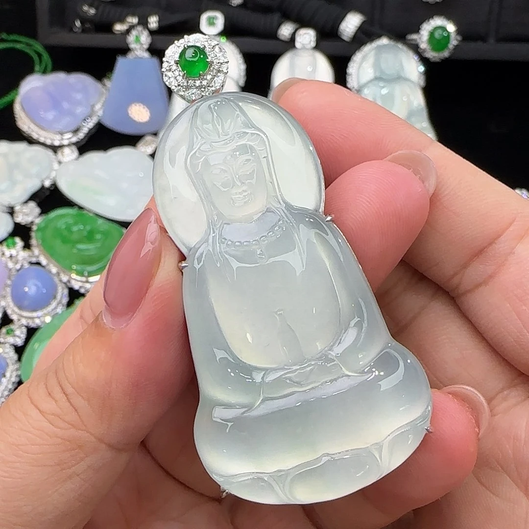 颈饰18K金镶嵌翡翠天然翡翠