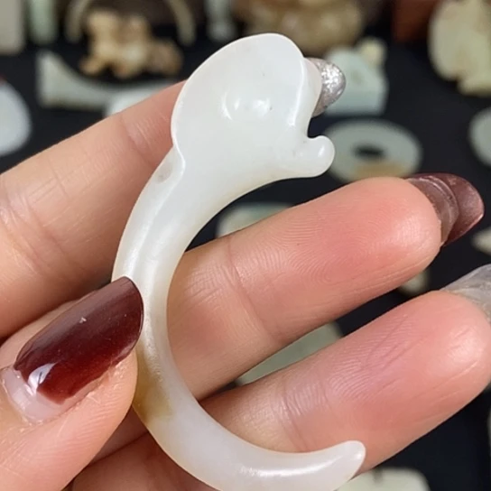 和田玉（糖玉）未镶嵌挂件