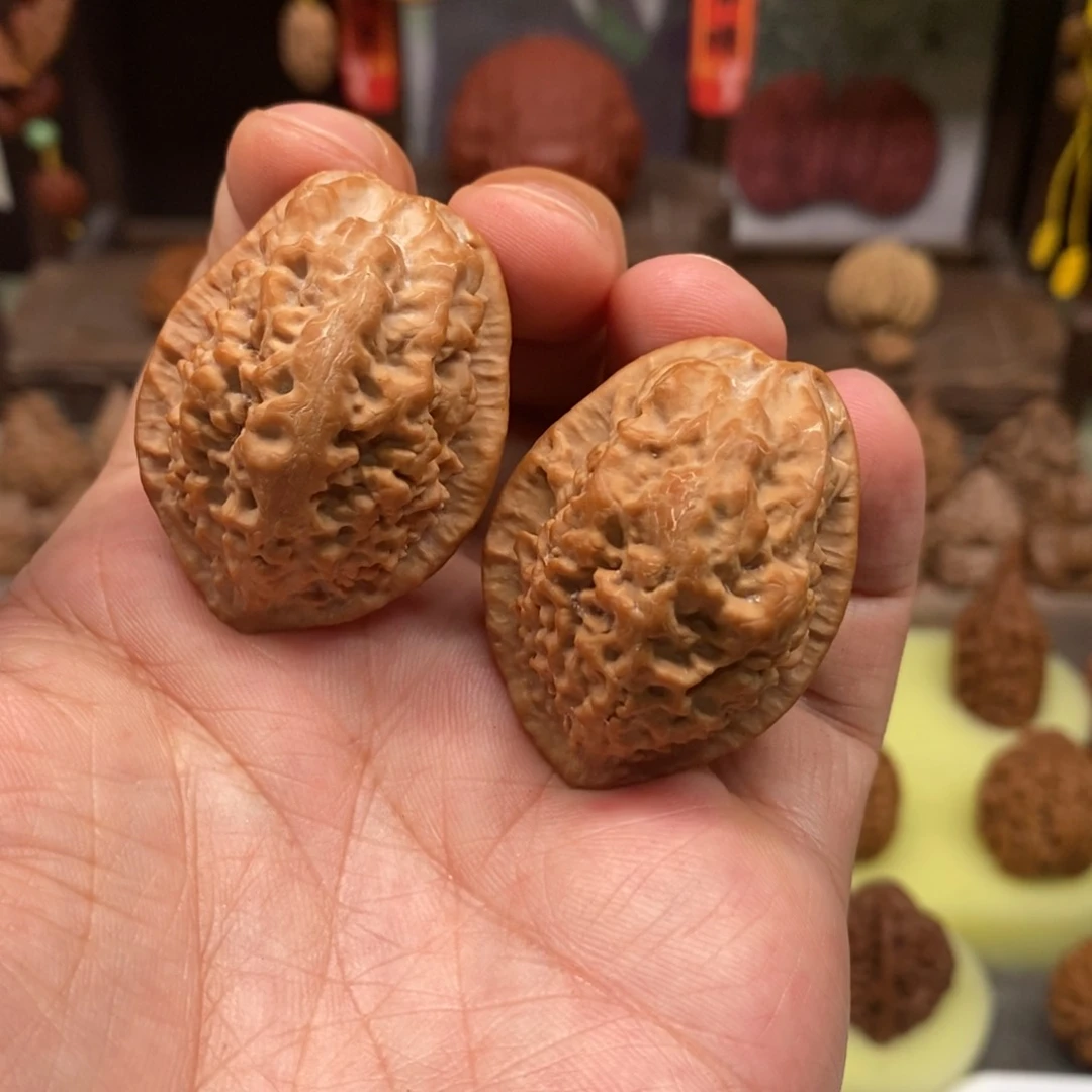 文玩核桃把件河豚