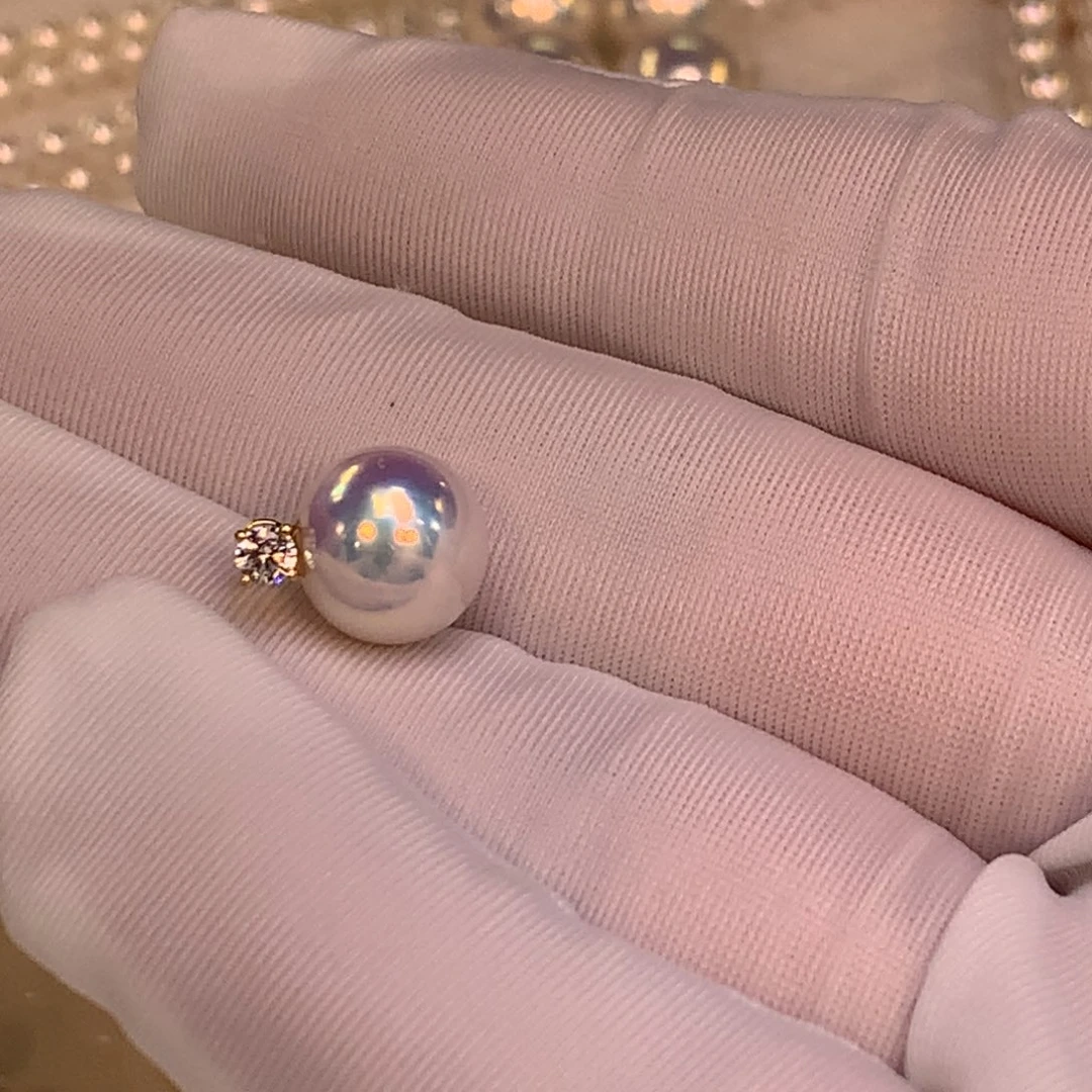 华***~吊坠(不含链)淡水珍珠18K金镶嵌