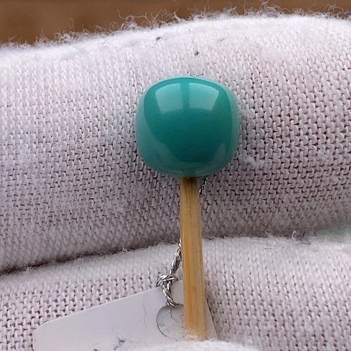 绿松石未镶嵌珠宝奇石8.5