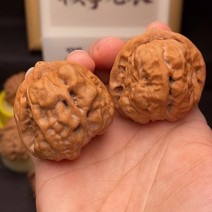 桃核吊坠蛤蟆头白茬