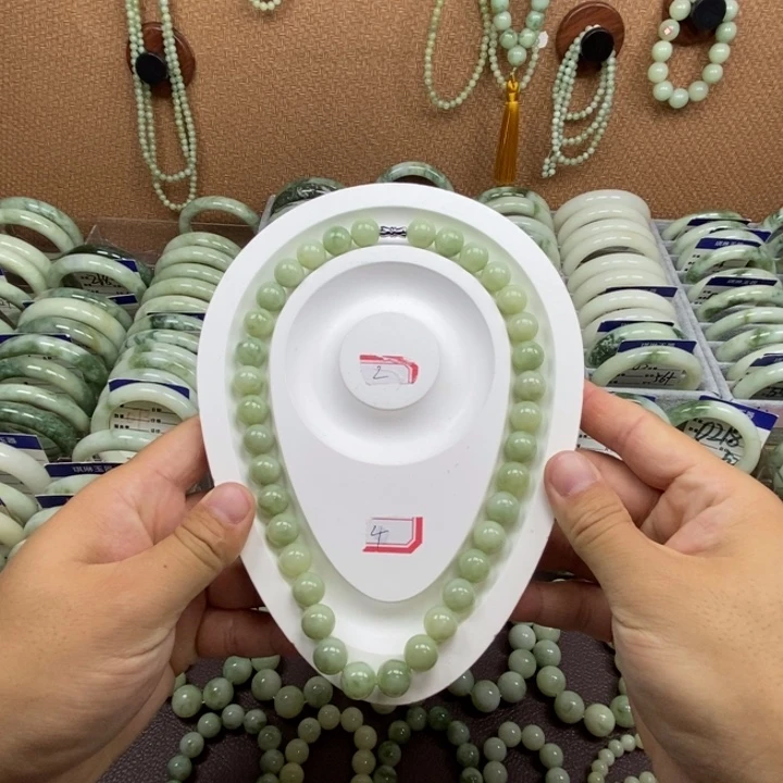蛇纹石玉未镶嵌手链