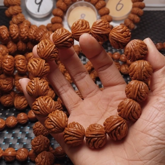 桃核手串龙纹桃核