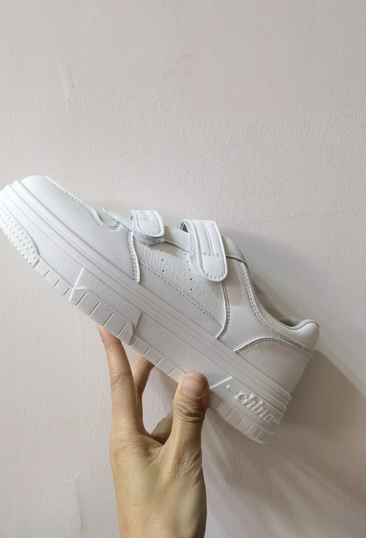 M22-0米白魔术贴厚底韩版休闲鞋小白鞋