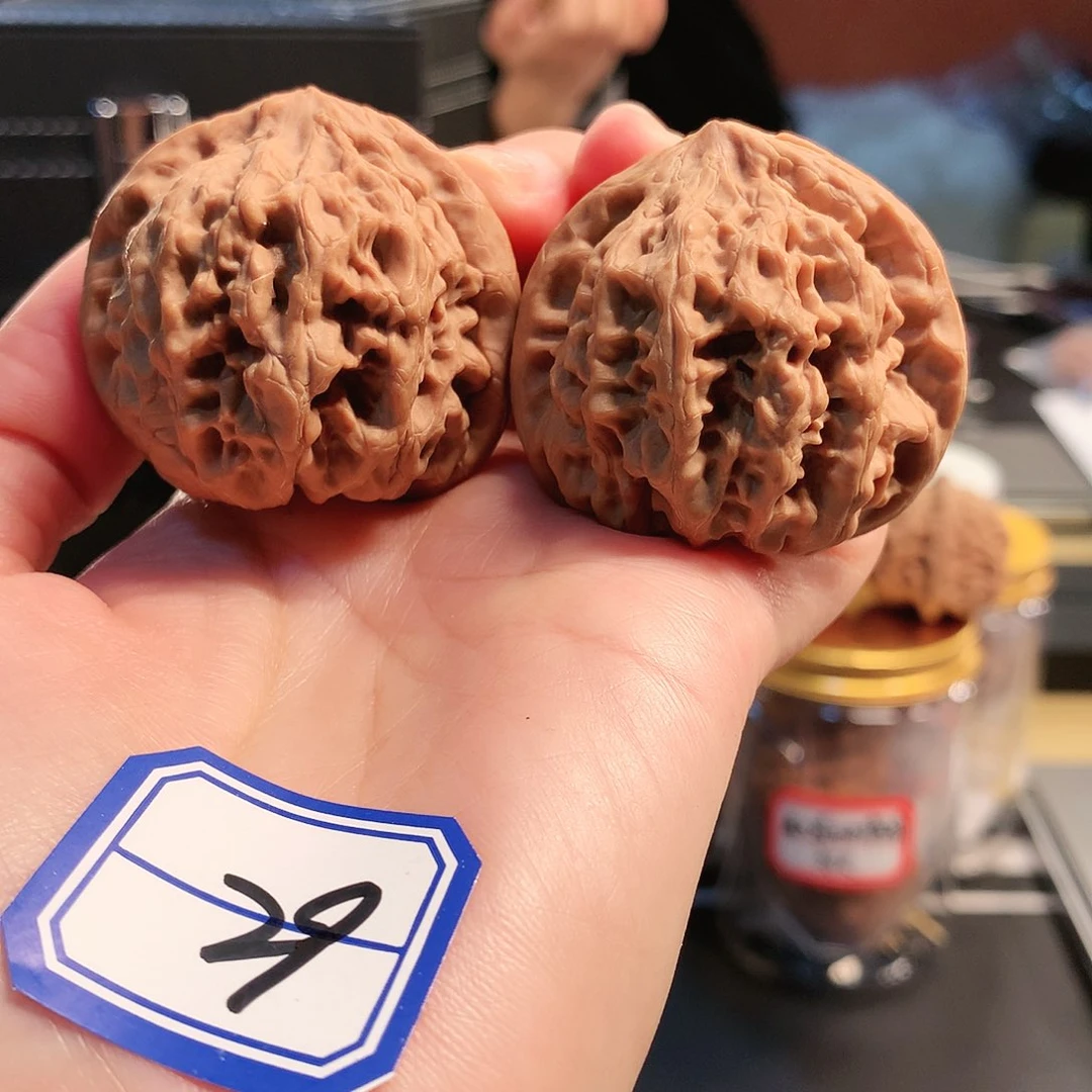 【闪购商品】吊坠文玩核桃野牛 41尺