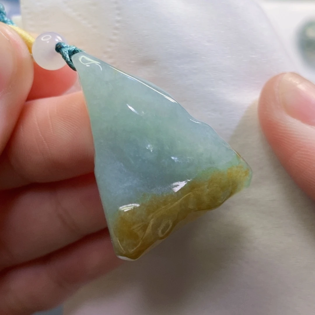 【闪购商品】翡翠吊坠(不含链)未镶嵌7327