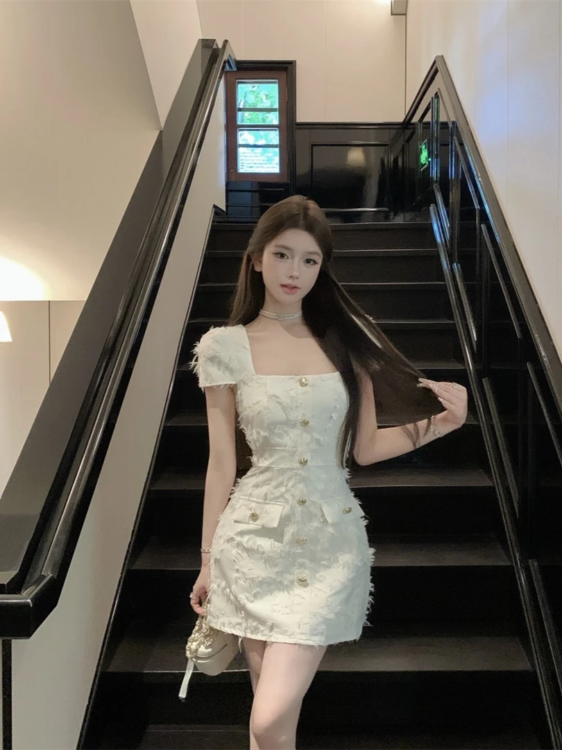 方领法式小香风高腰见详情连衣裙显瘦裙子短款复古泡泡袖女装