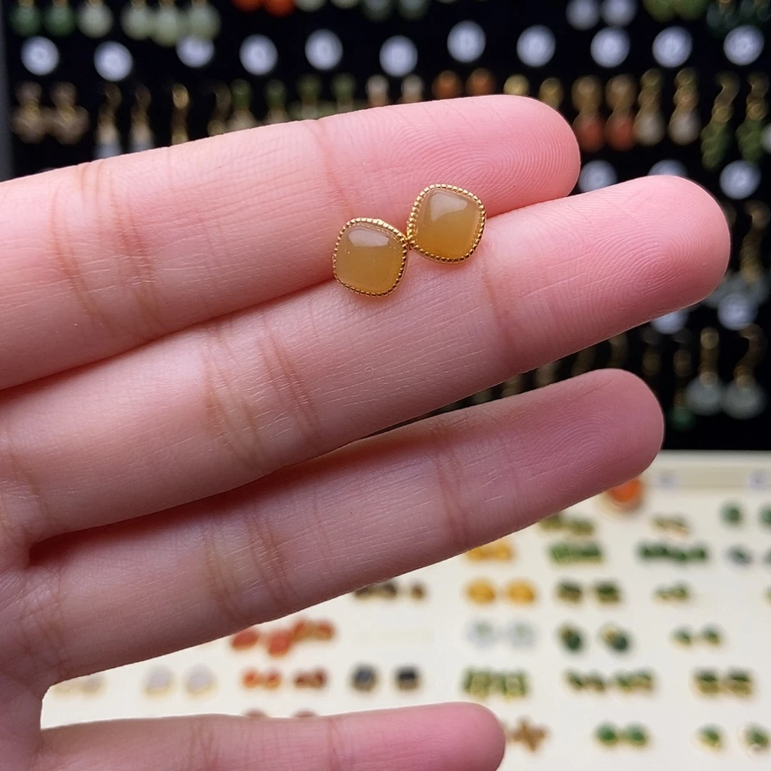 和田玉银S925镶嵌耳饰