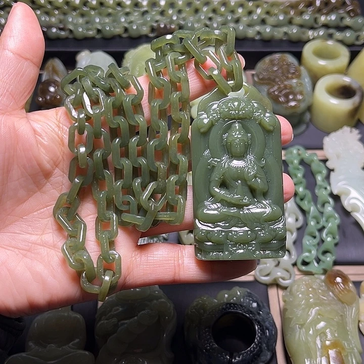 和田玉未镶嵌挂件