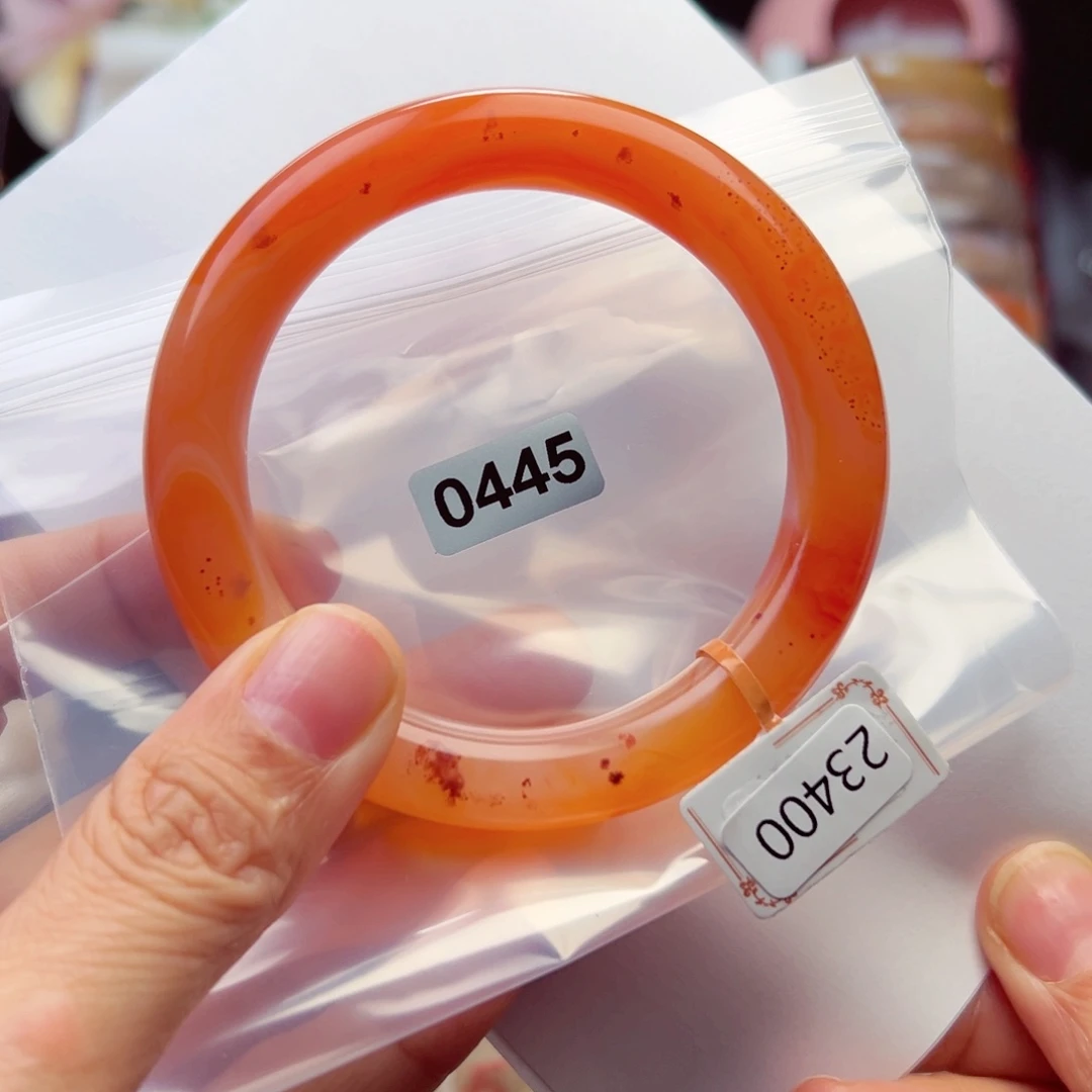 玛瑙/玉髓手镯未镶嵌琪**妈