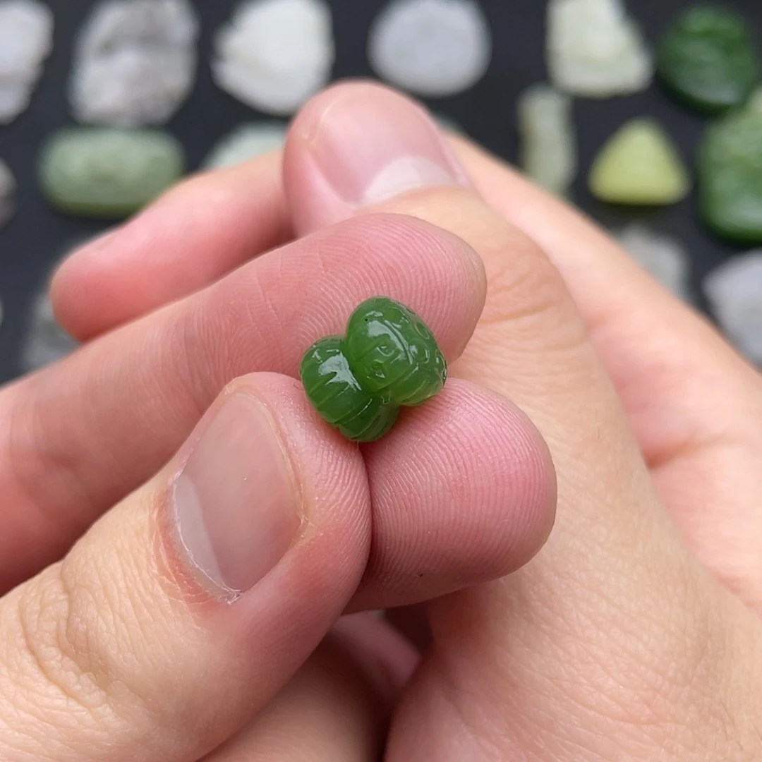 【闪购商品】颈饰未镶嵌和田玉