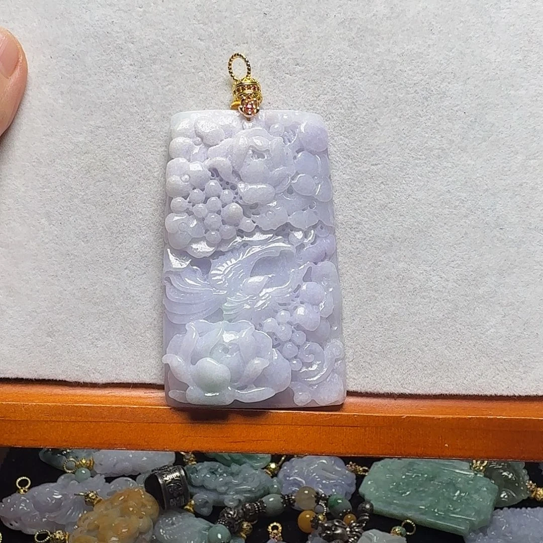 吊坠(不含链)未镶嵌翡翠