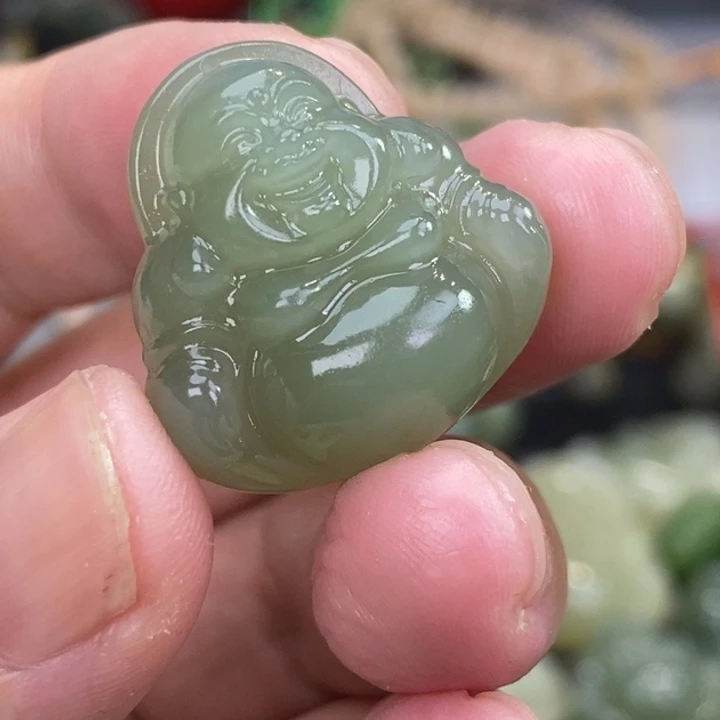 颈饰未镶嵌和田玉