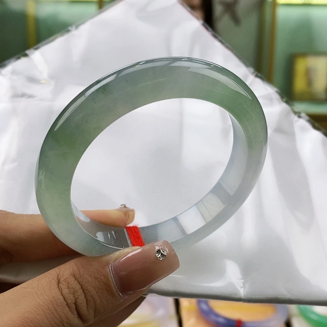 【闪购商品】未镶嵌手镯翡翠
