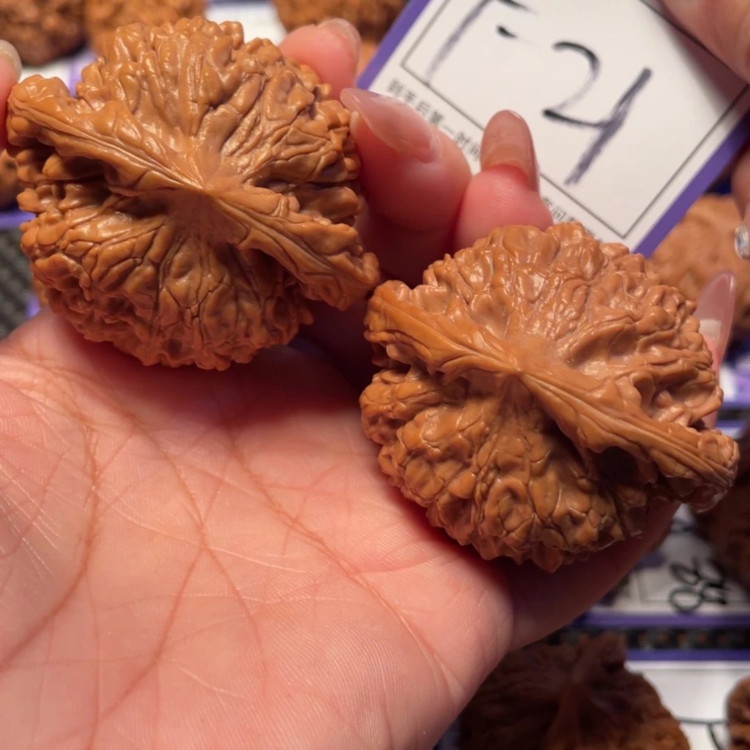 文玩核桃把件21号官帽51