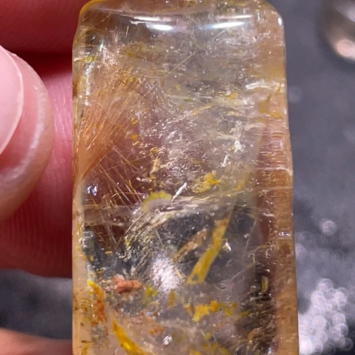 土***匪发晶颈饰未镶嵌钛晶