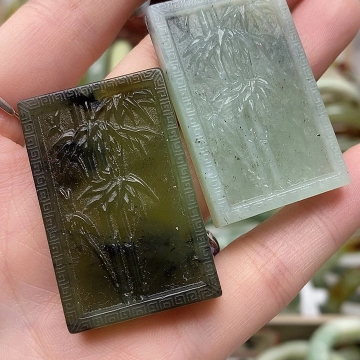 蛇纹石玉颈饰未镶嵌随机发货，任选一个
