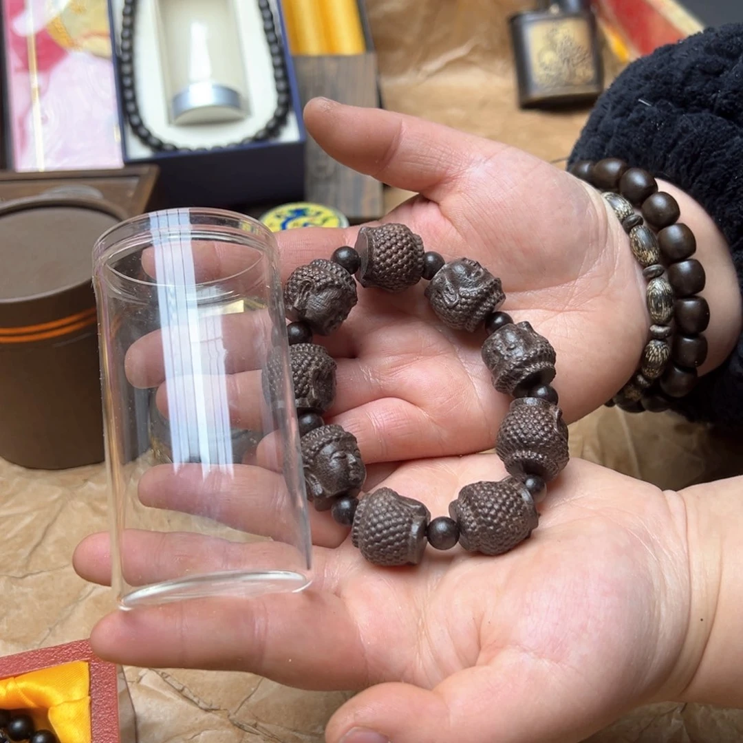 大叶紫檀（黑酸枝木类）