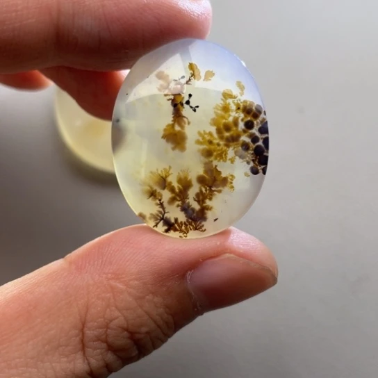 玛瑙/玉髓颈饰未镶嵌不**帝