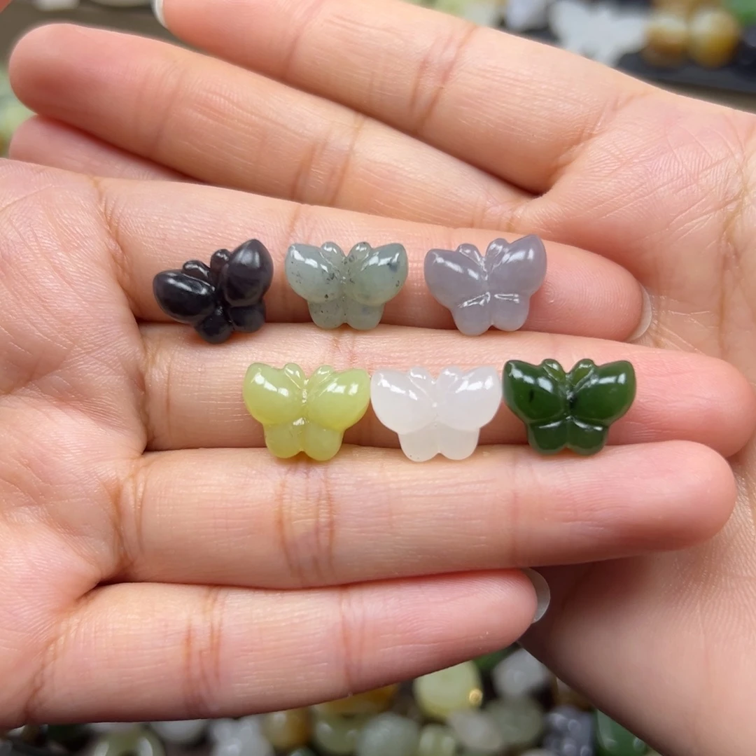 和田玉未镶嵌颈饰98一个多样性发其一