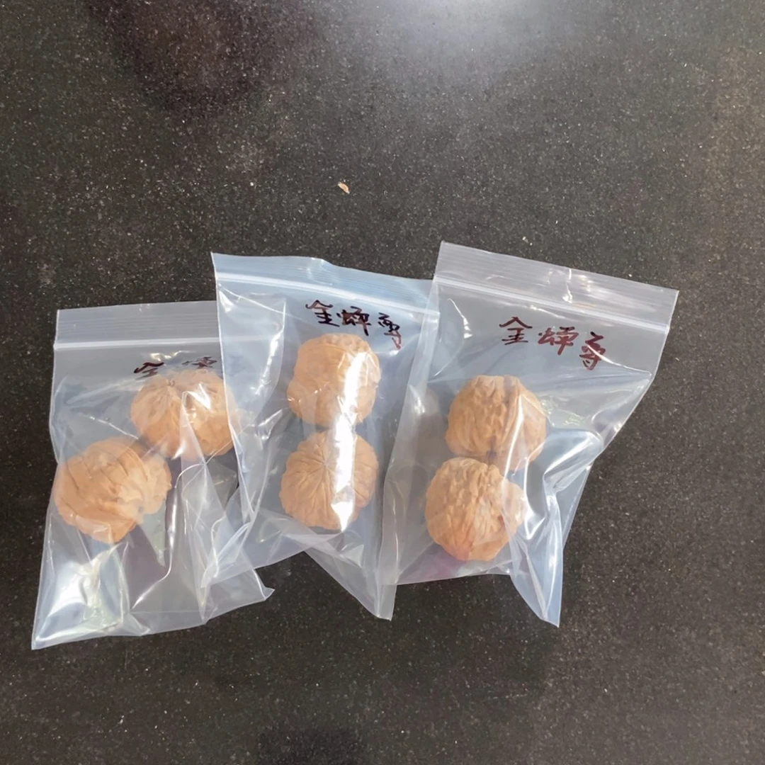 文玩核桃吊坠金蝉尊全品团购