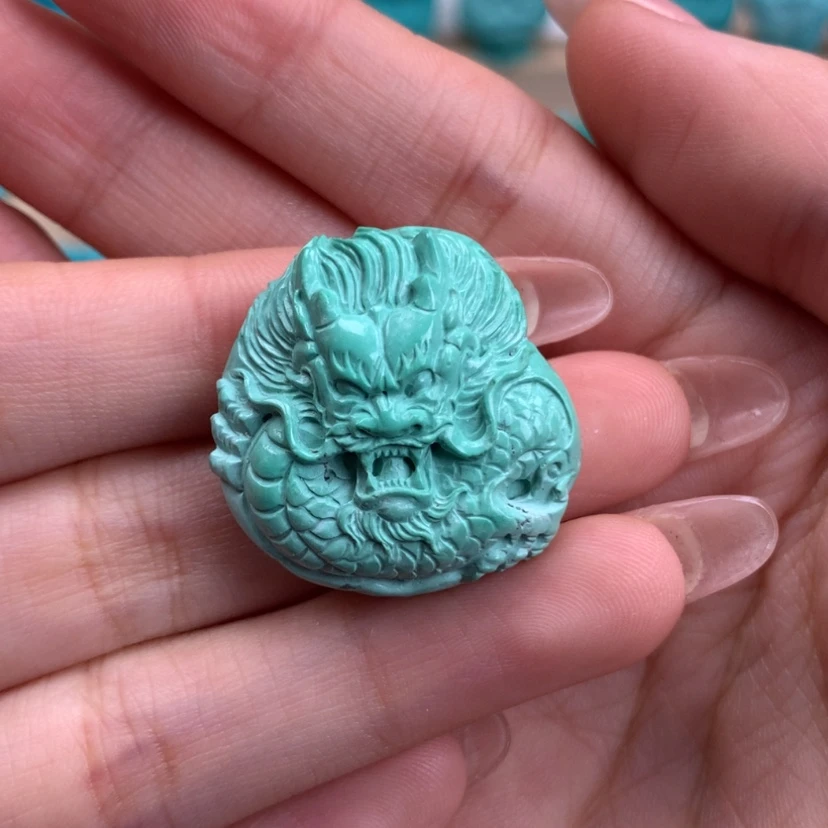 【闪购商品】绿松石雕刻未镶嵌