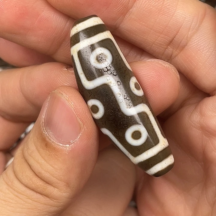 鼎***羽玛瑙/玉髓未镶嵌颈饰