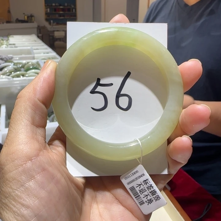 和田玉未镶嵌手镯701