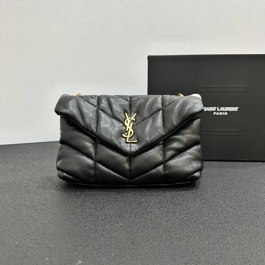 未使用 YSL/圣罗兰 壹所/YSL 云朵 mini 黑金 新款 闲置双11女包
