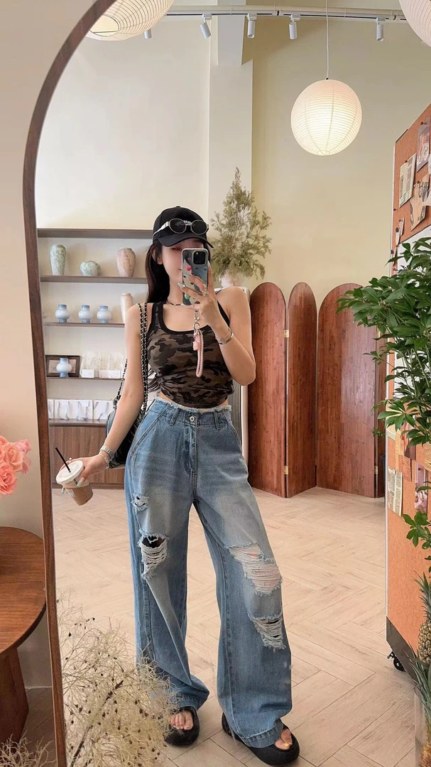 LIN-【麻辣女兵】毛边腰头破洞牛仔裤