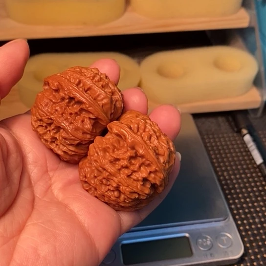 P***生吊坠文玩核桃核桃