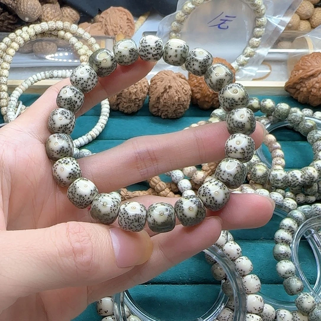 星月菩提手串月**风石玉料单圈