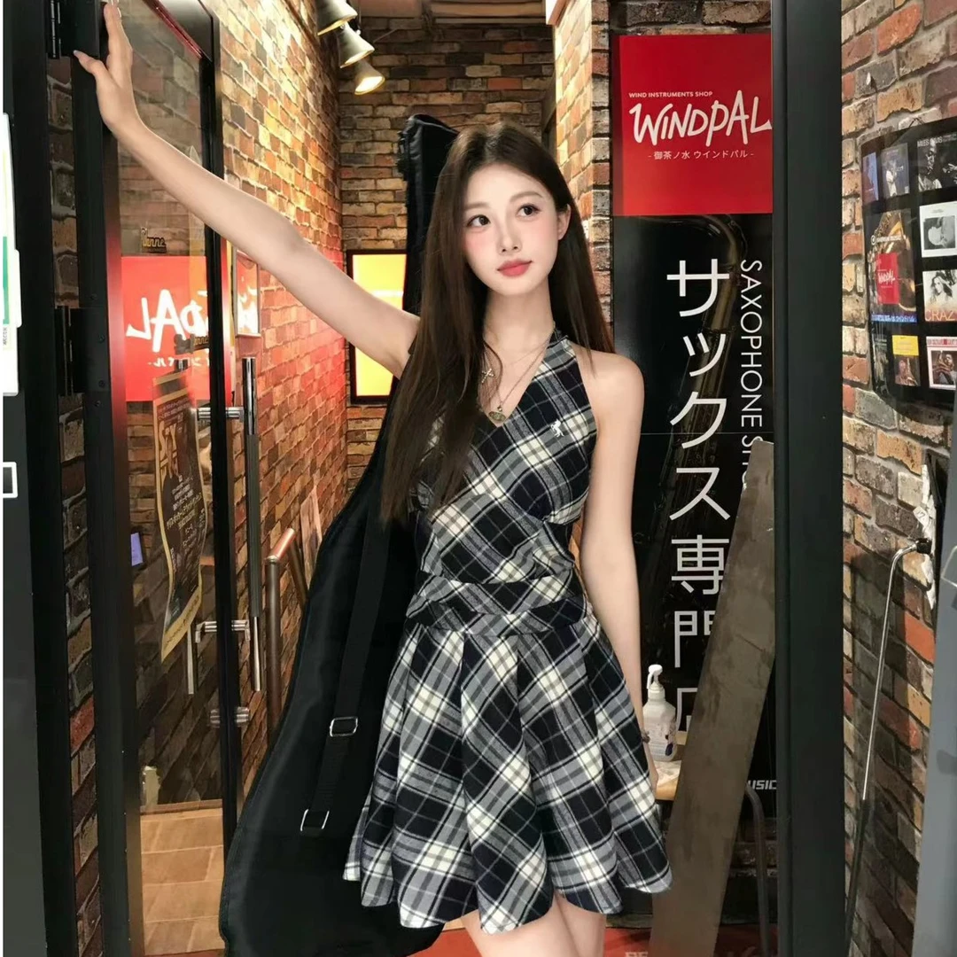 80302显瘦辣妹连衣裙显瘦时尚夏季法式复古修身气质女装连衣裙