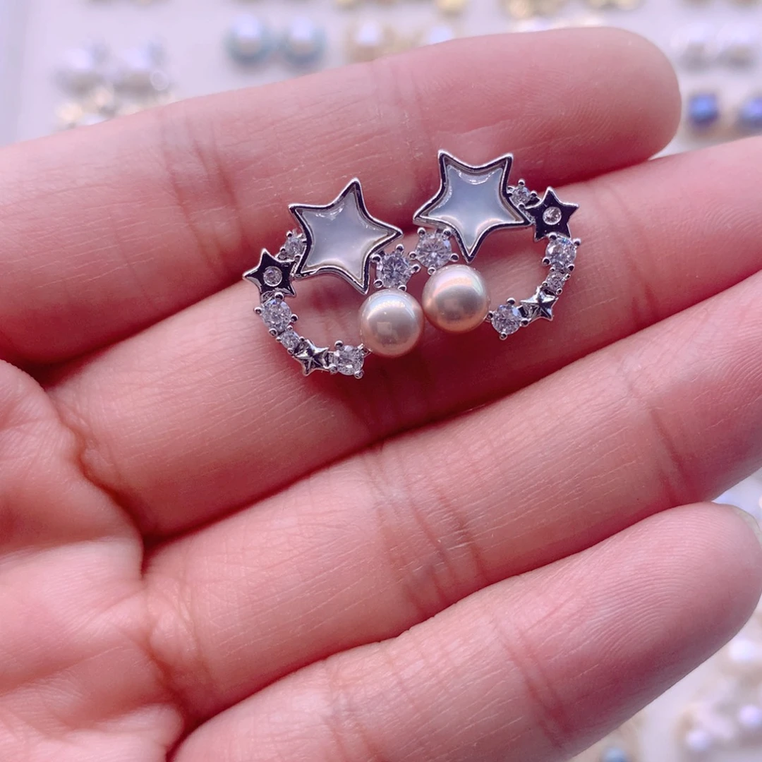 合金耳饰淡水珍珠