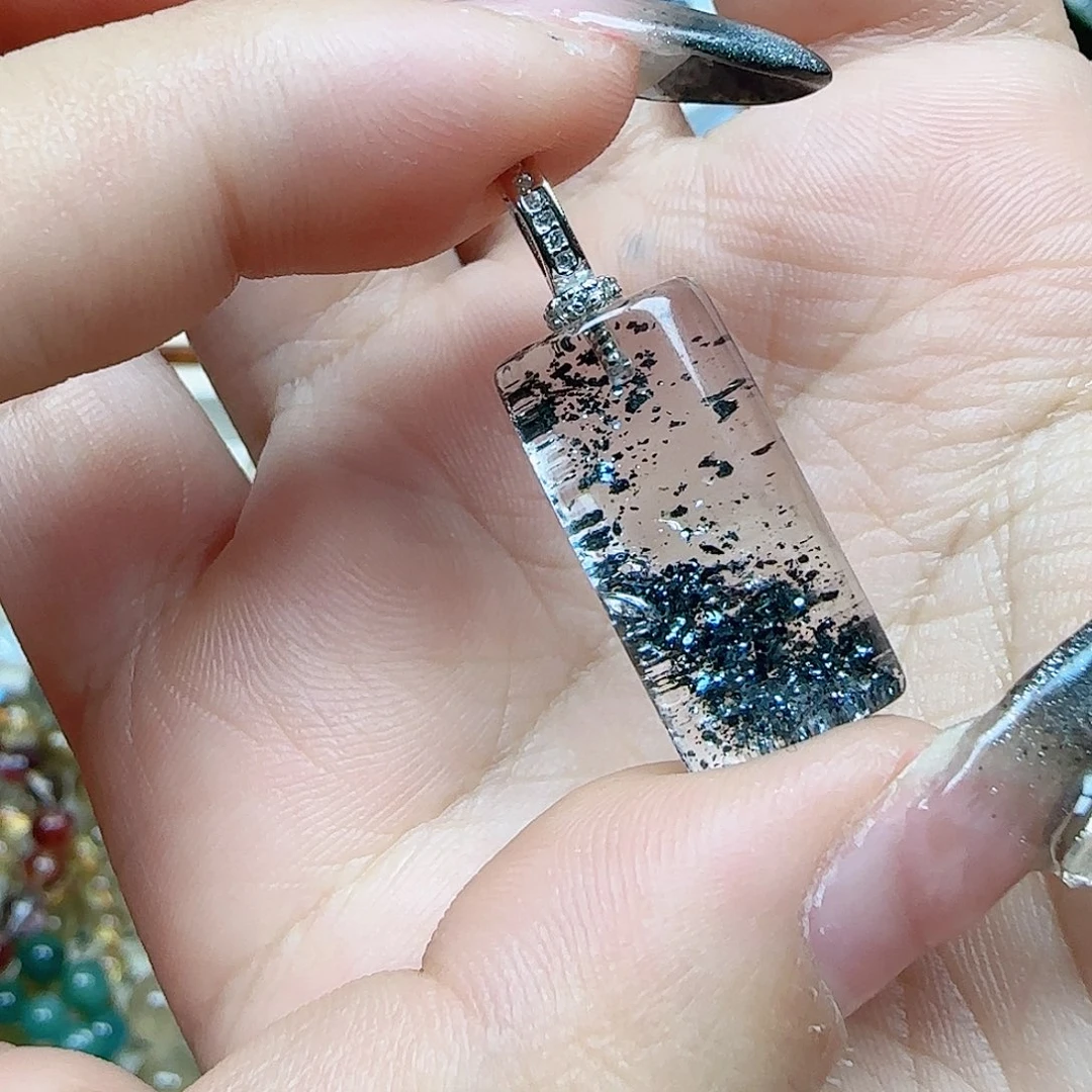 水晶手串未镶嵌嗨*蓝金沙吊坠