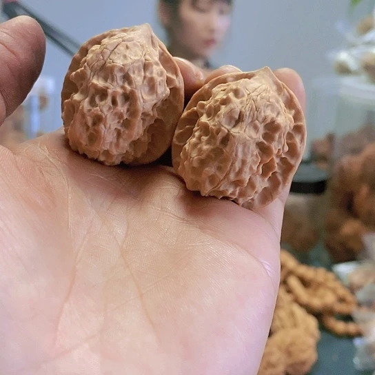 【闪购商品】把件文玩核桃33白蛇谷小众