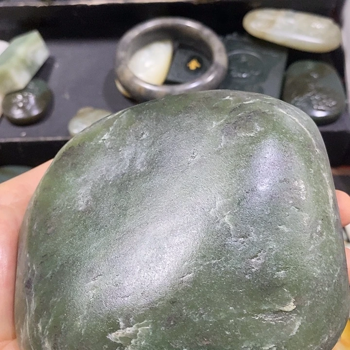 未镶嵌和田玉（糖玉）挂件
