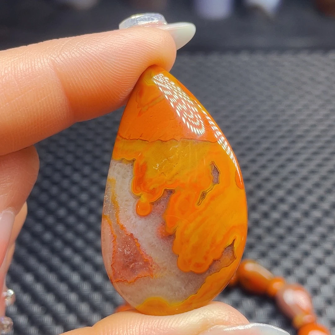 玛瑙/玉髓吊坠未镶嵌