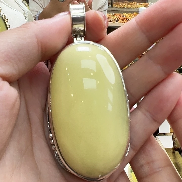 琥珀银S925镶嵌珠宝奇石